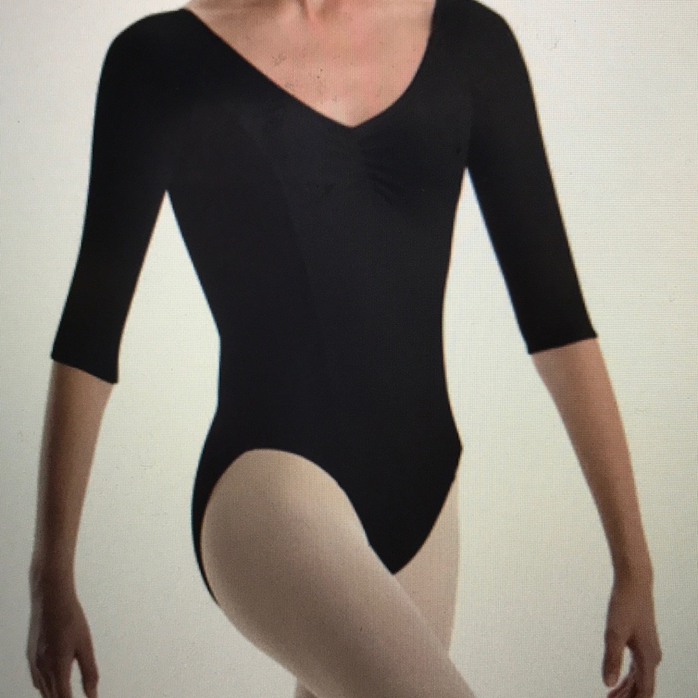 3/4 sleeve princess seam ballet leotard ♠️